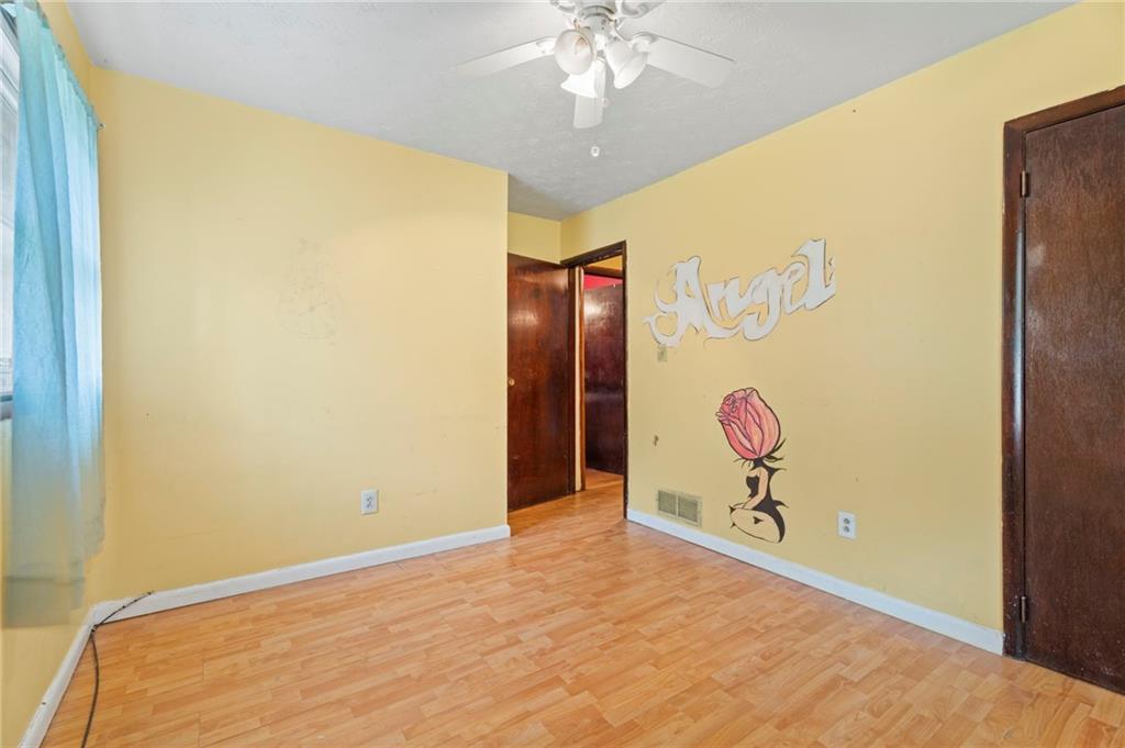 1140 Pineglen Drive Property Photo 19