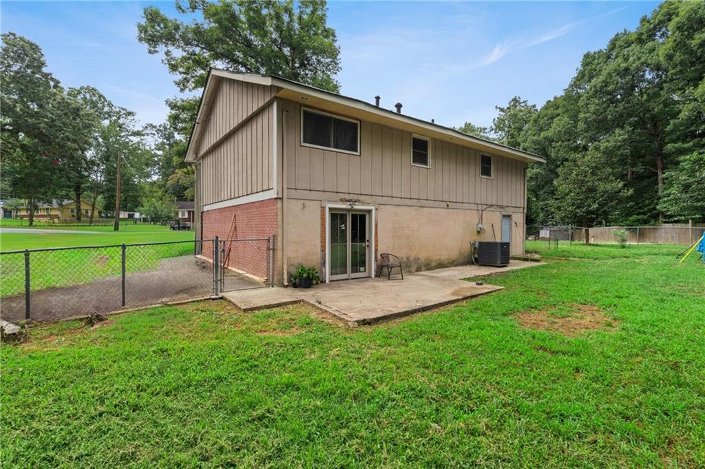 1140 Pineglen Drive Property Photo 30