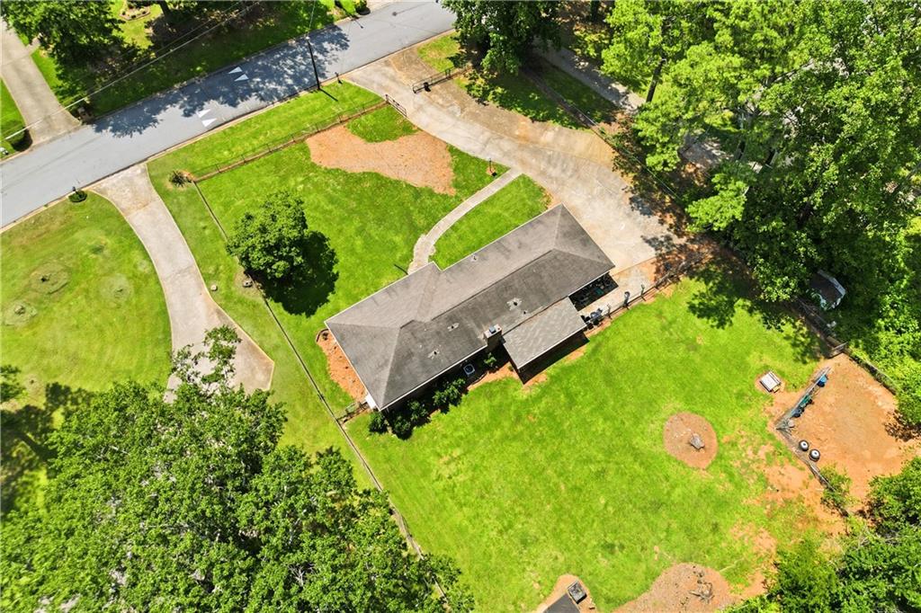 4335 Newcastle Circle Property Photo 8