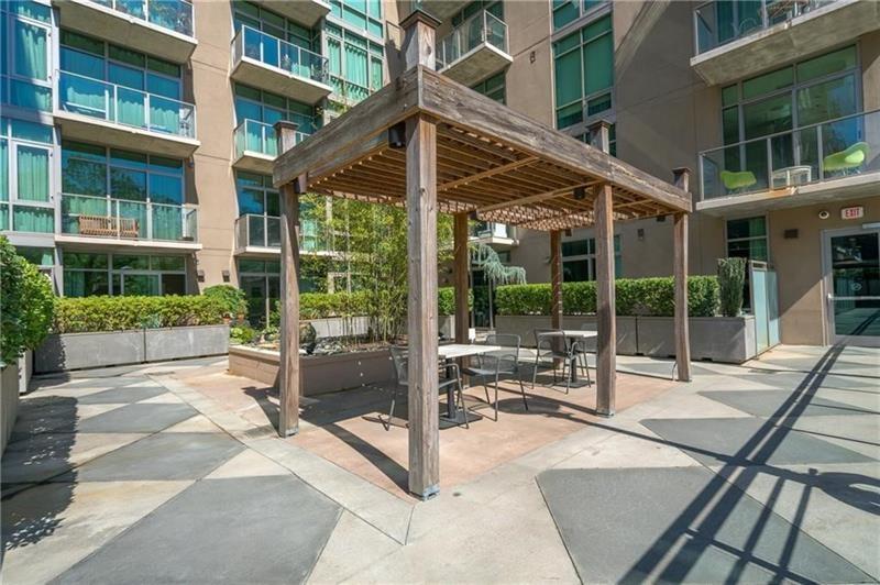 905 Juniper Street Ne Unit 401 Property Photo 26