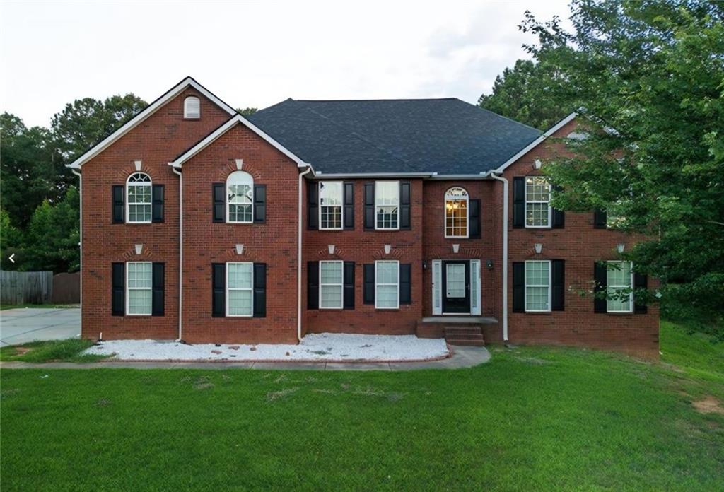 10208 Hemlock Way Property Photo 1