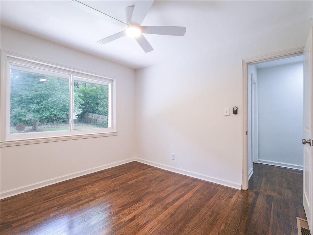 1652 Brewer Boulevard Sw Property Photo 15