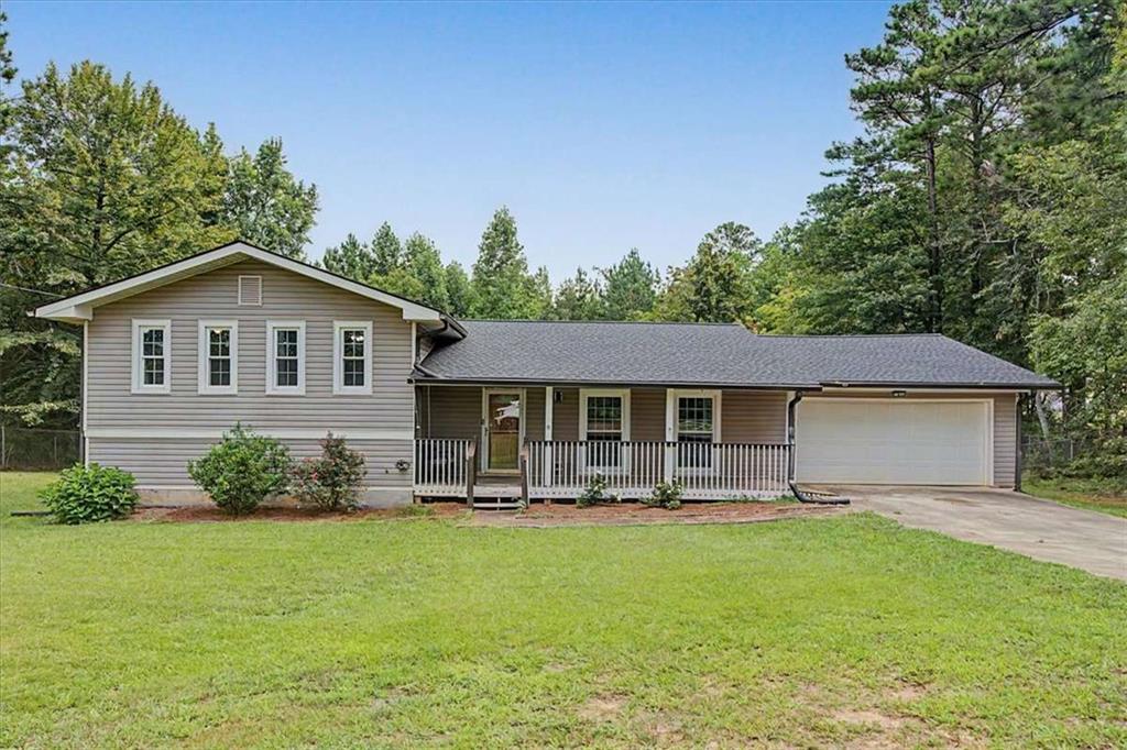 576 Cross Plains Road Property Photo 2