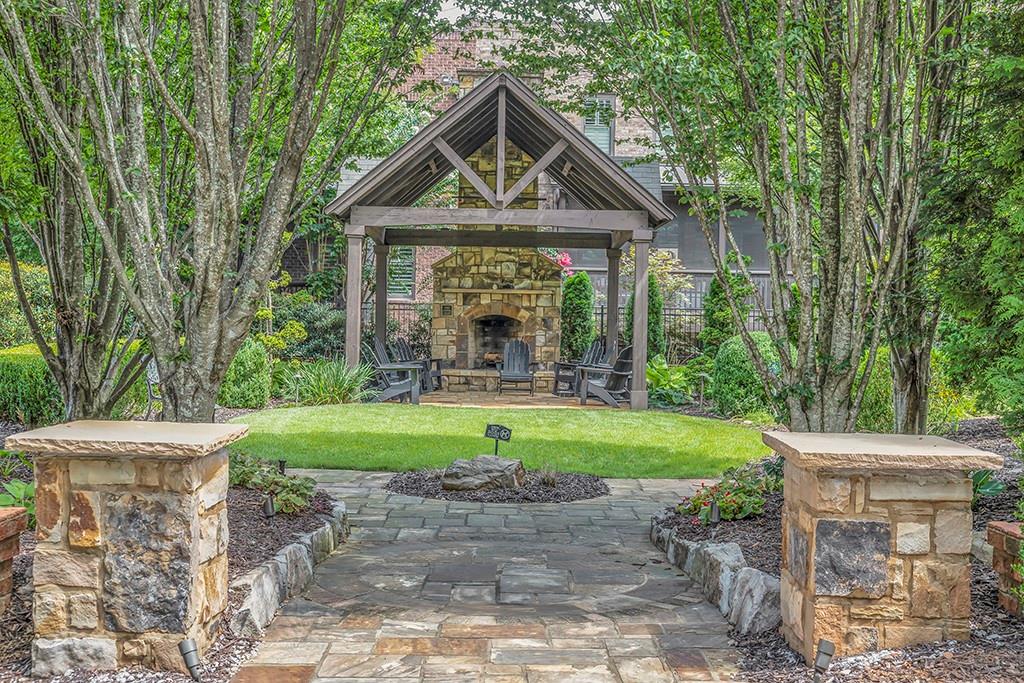 440 Canton Walk Property Photo 4
