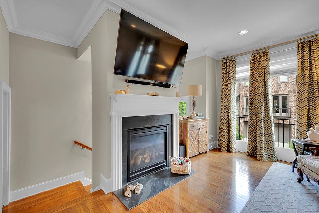 440 Canton Walk Property Photo 6