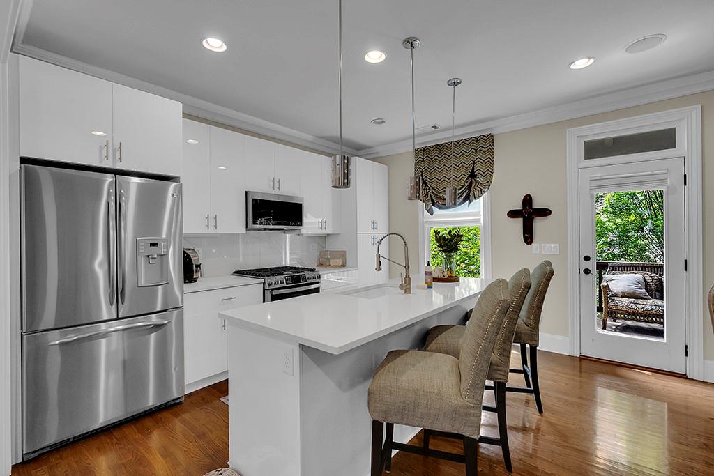 440 Canton Walk Property Photo 11