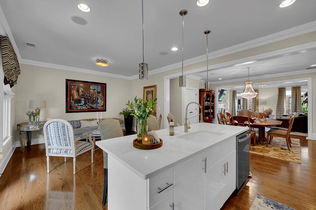 440 Canton Walk Property Photo 13