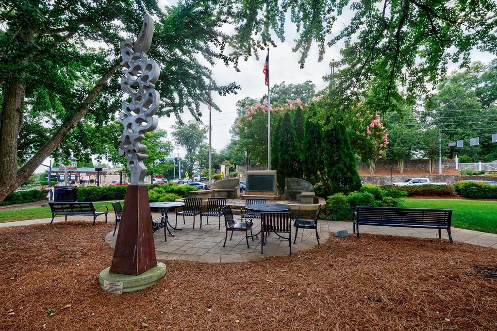 440 Canton Walk Property Photo 47