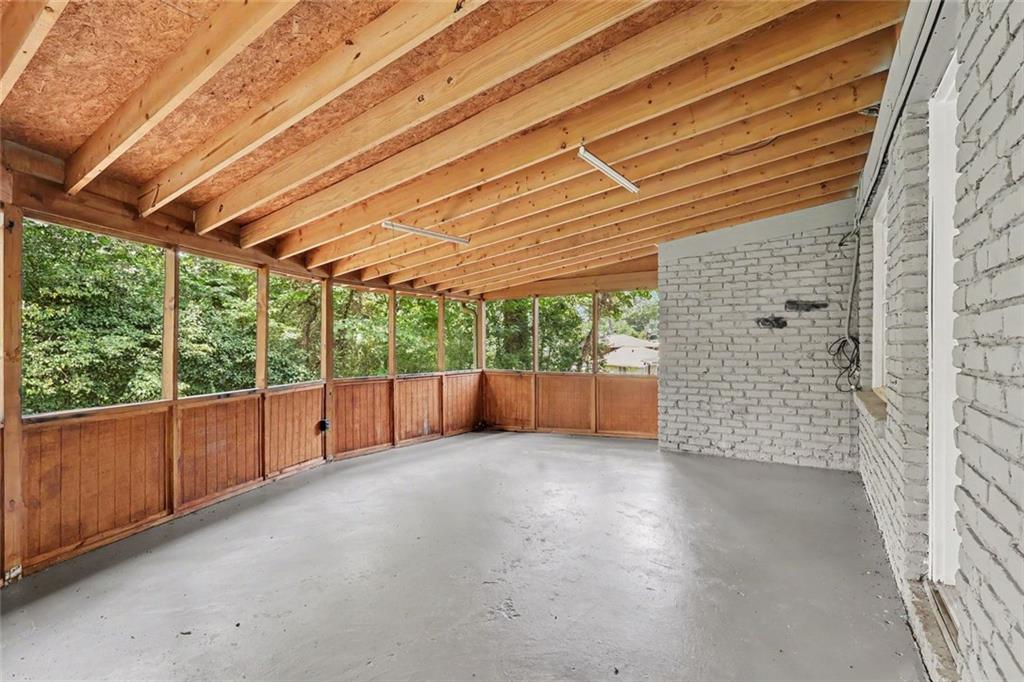 4295 Autumn Hill Drive Property Photo 28