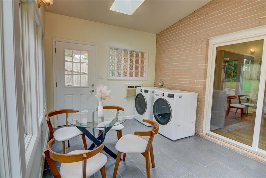1972 Mcjenkin Drive Ne Property Photo 16