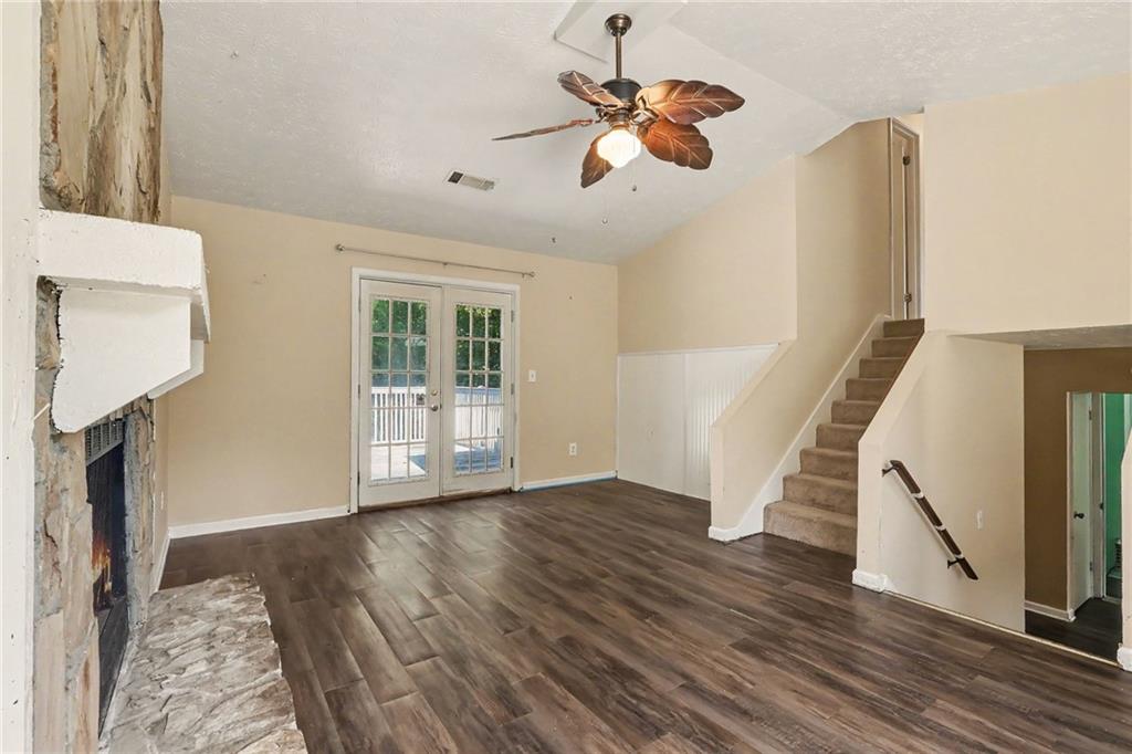 655 Harvard Drive Nw Property Photo 5