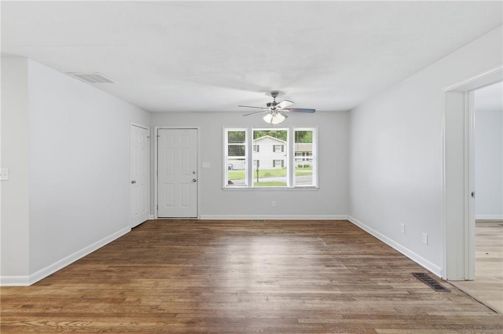 3200 Belfort Road Se Property Photo 8