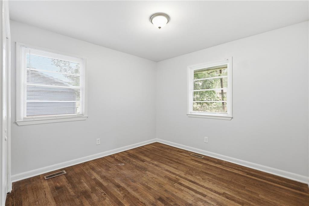 3200 Belfort Road Se Property Photo 23