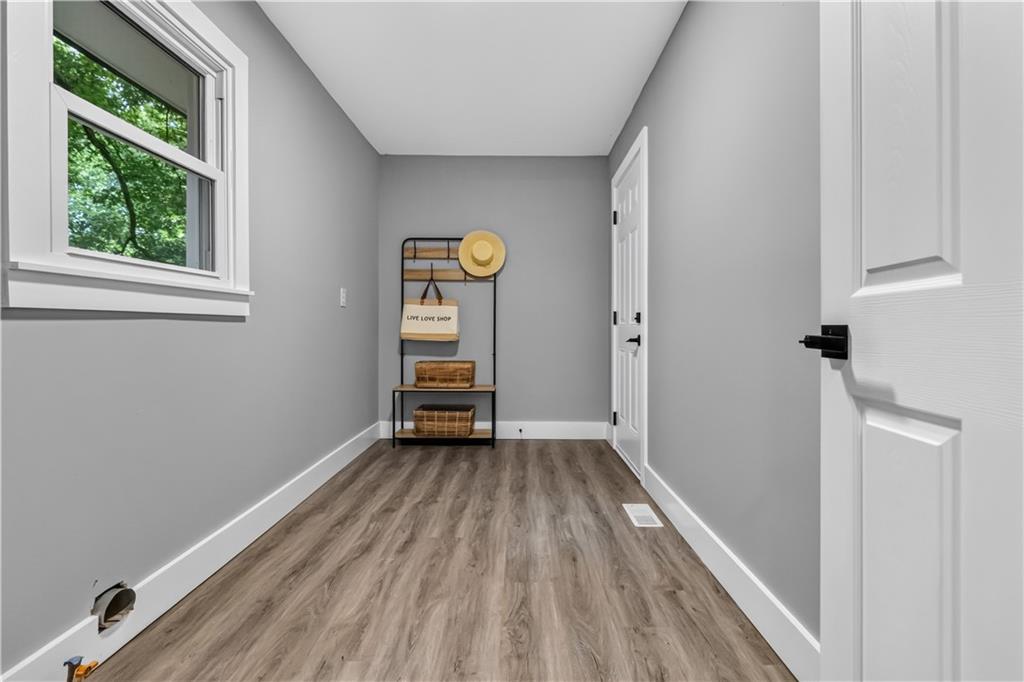 1539 Rockingway Drive Sw Property Photo 15