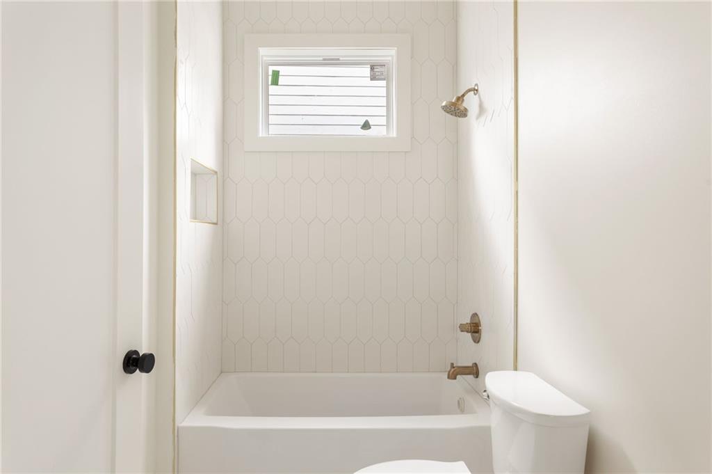 1374 Sargent Avenue Se Property Photo 21