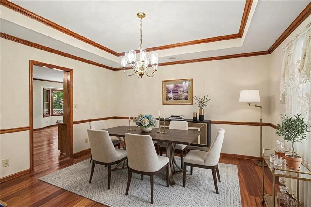 112 Singletree Property Photo 6