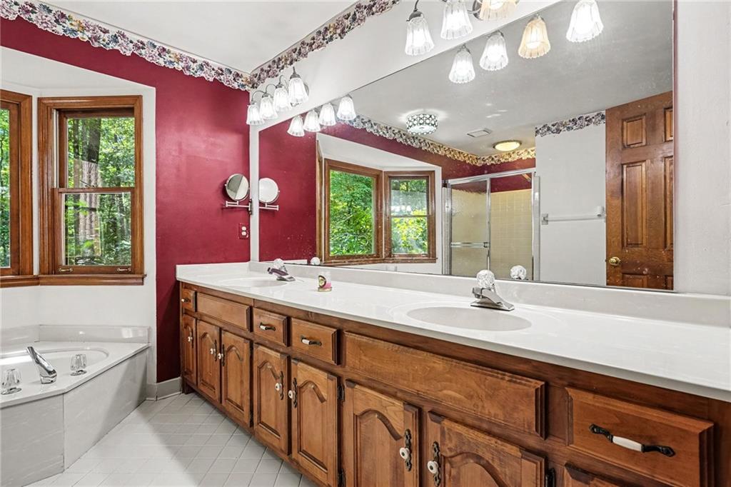 112 Singletree Property Photo 27
