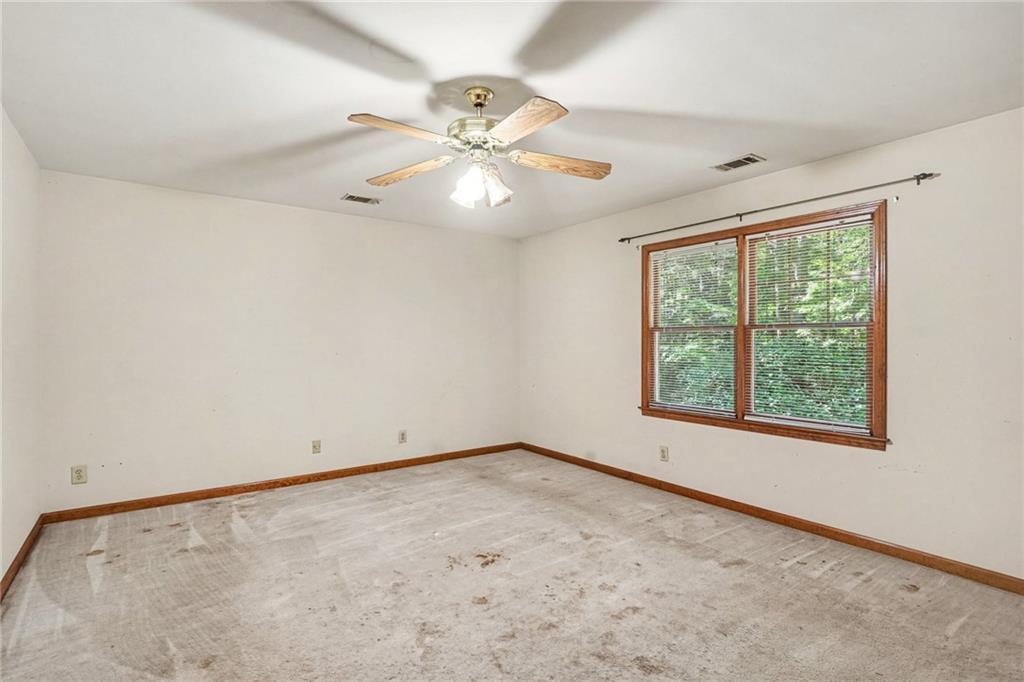 112 Singletree Property Photo 29