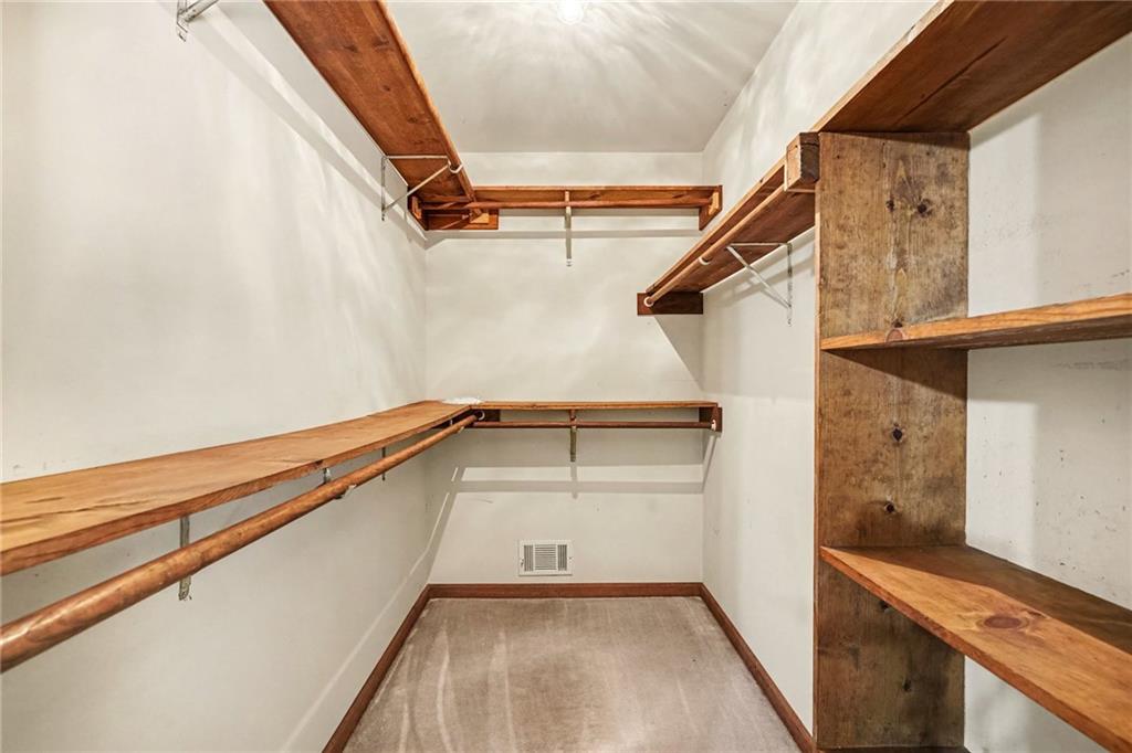 112 Singletree Property Photo 33