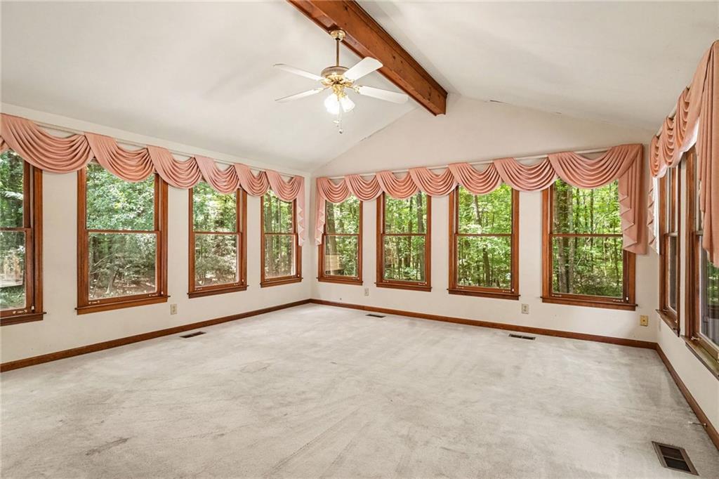 112 Singletree Property Photo 36