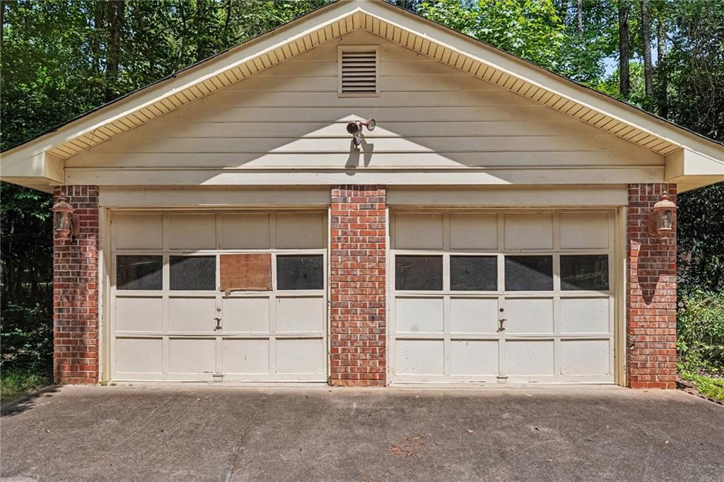 112 Singletree Property Photo 39