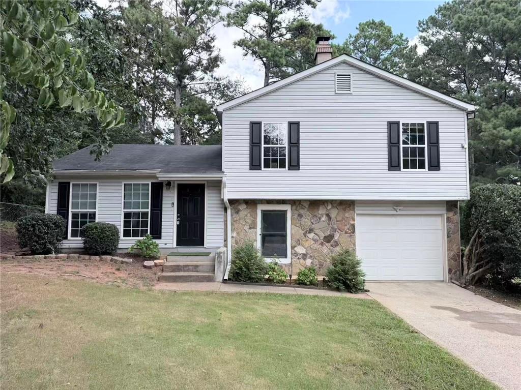 944 Sweetwater Circle Property Photo 1