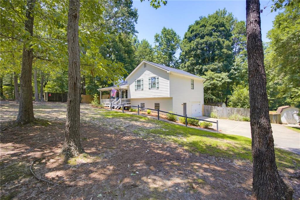 437 School Road Property Photo 2