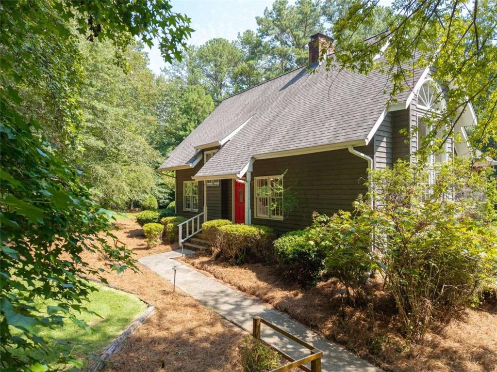 3189 Spring Lake Dr Ne Property Photo 3