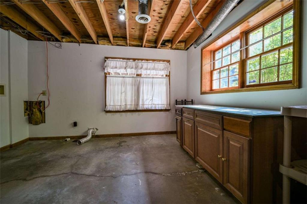 3189 Spring Lake Dr Ne Property Photo 64