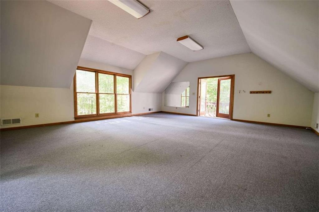 3189 Spring Lake Dr Ne Property Photo 70