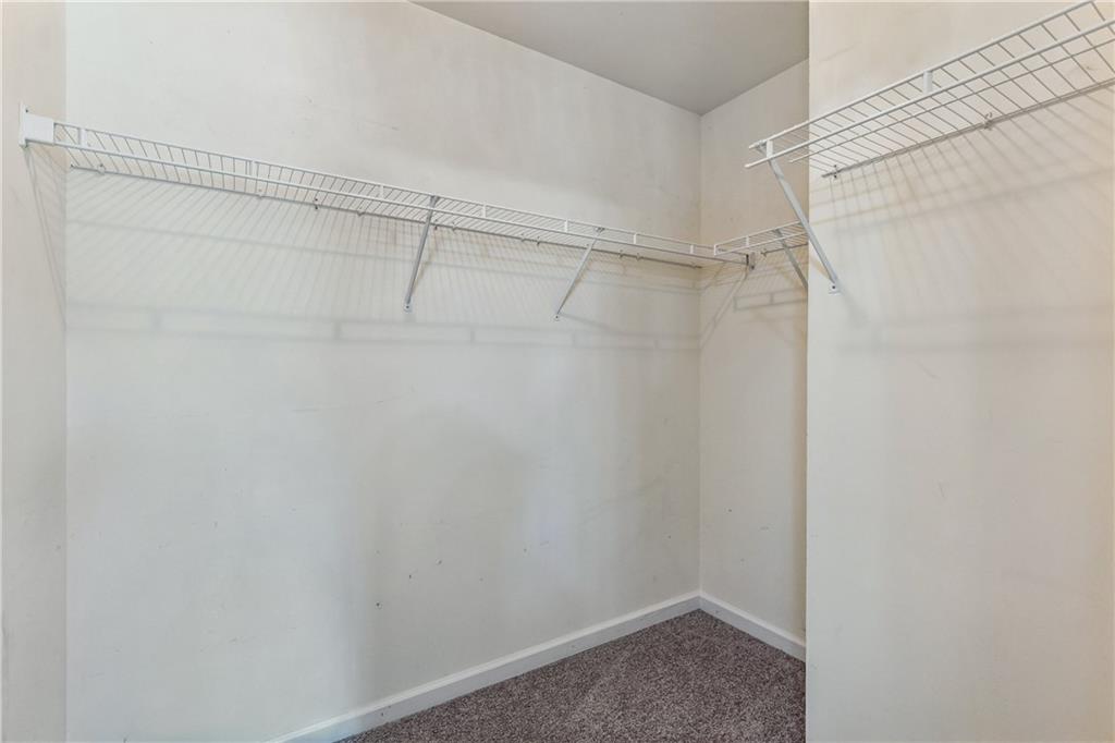 203 Valley Crossing Property Photo 13