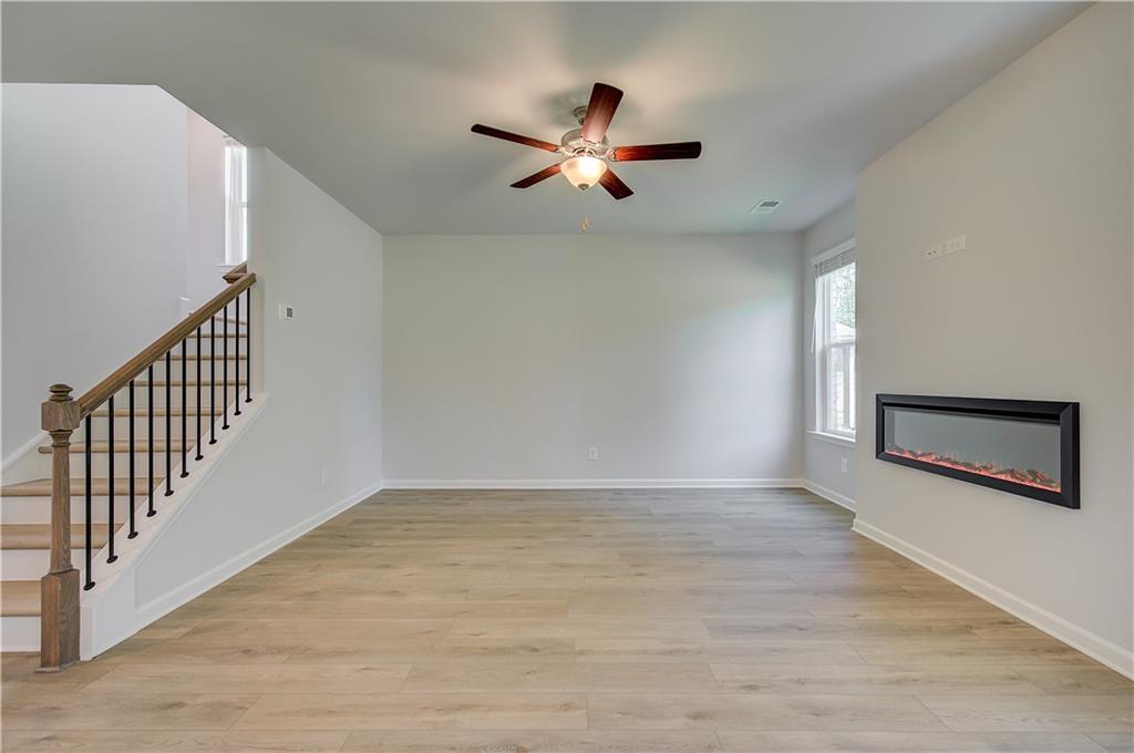 652 Leafy Branch Way Property Photo 10