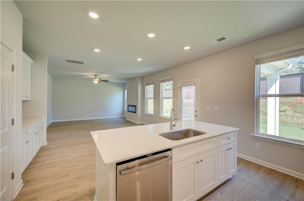 652 Leafy Branch Way Property Photo 19