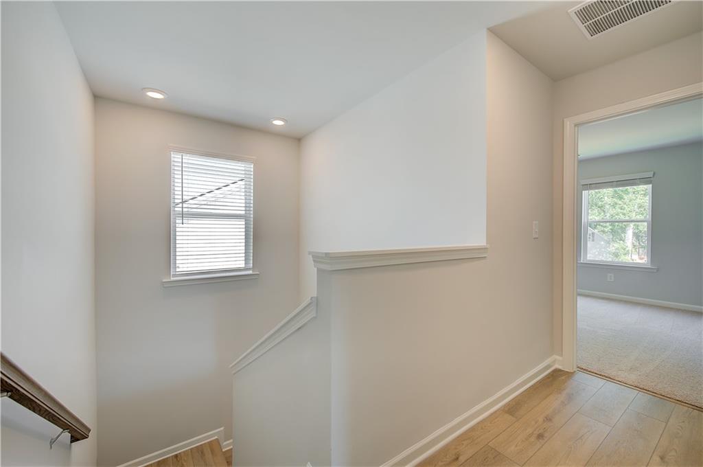 652 Leafy Branch Way Property Photo 30