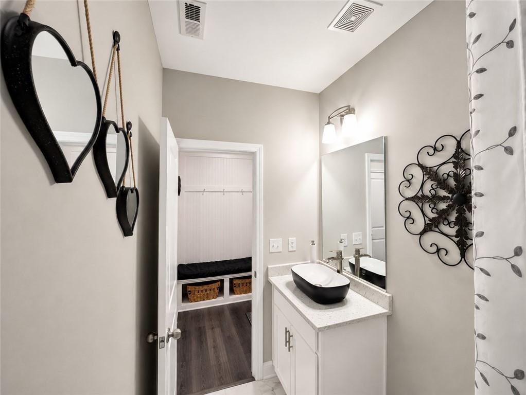 144 Boxcar Way Se Property Photo 34