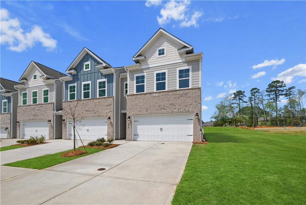 3665 Donovan Circle Property Photo 2
