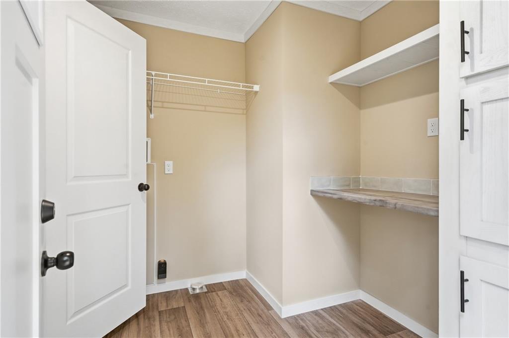 67 Chastain Road Property Photo 13