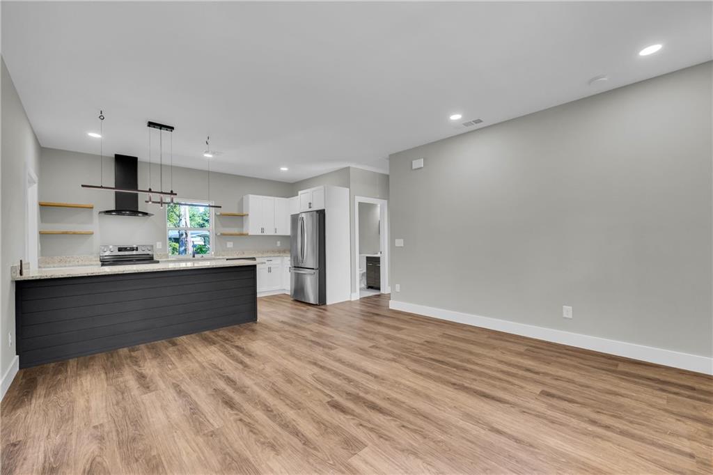 159 Wright Circle Property Photo 8