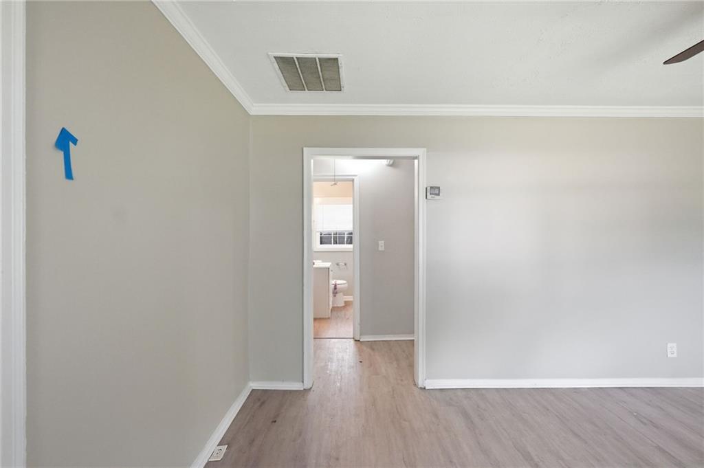3033 Washington Road Property Photo 10