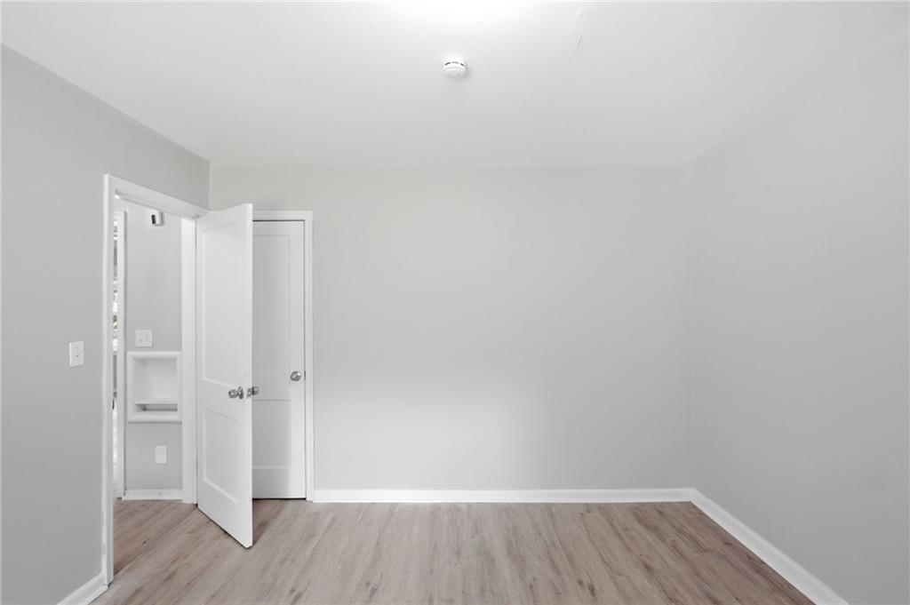 3033 Washington Road Property Photo 19
