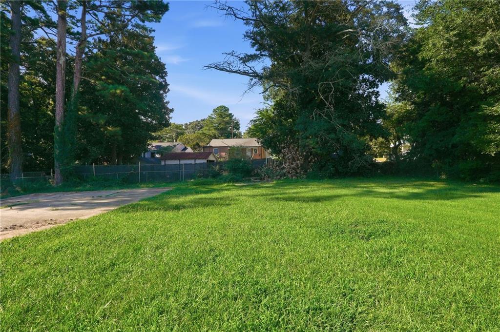 3033 Washington Road Property Photo 24