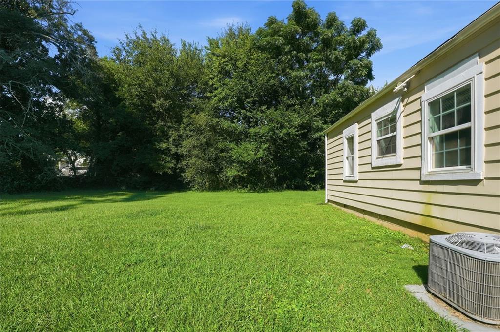 3033 Washington Road Property Photo 25