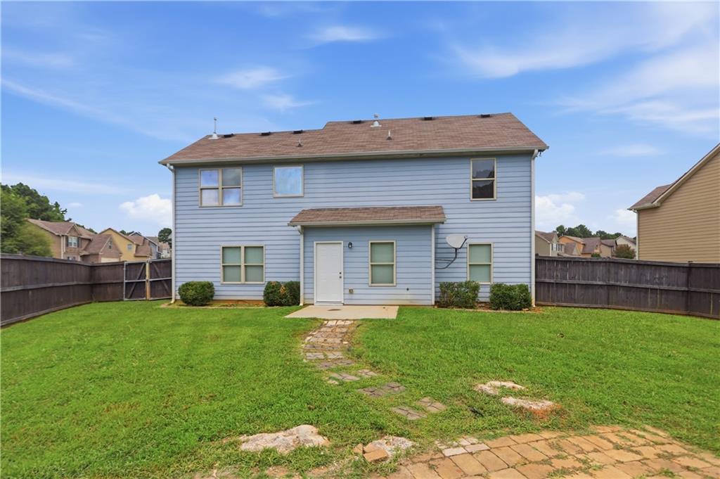 77 Hamil Court Nw Property Photo 5