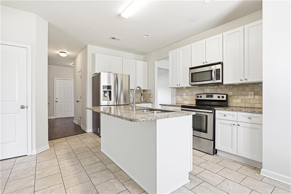 77 Hamil Court Nw Property Photo 15