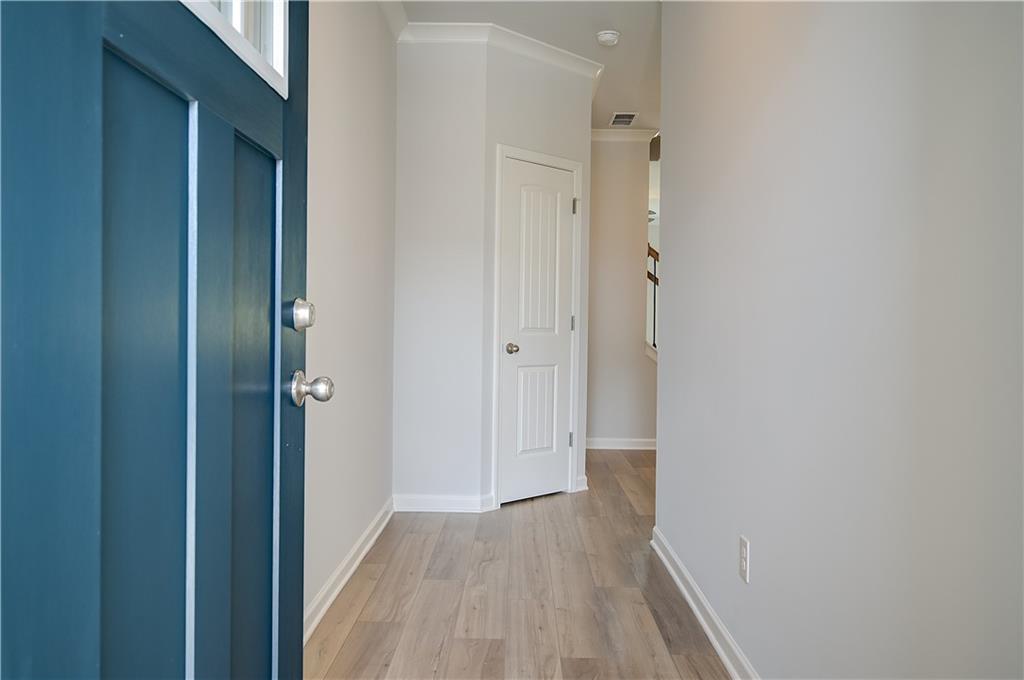 3659 Donovan Circle Property Photo 4