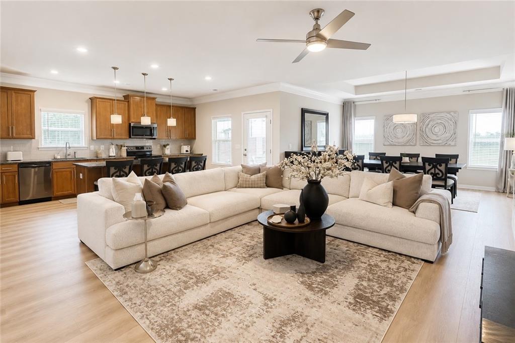 105 Green Tree Court Property Photo 3