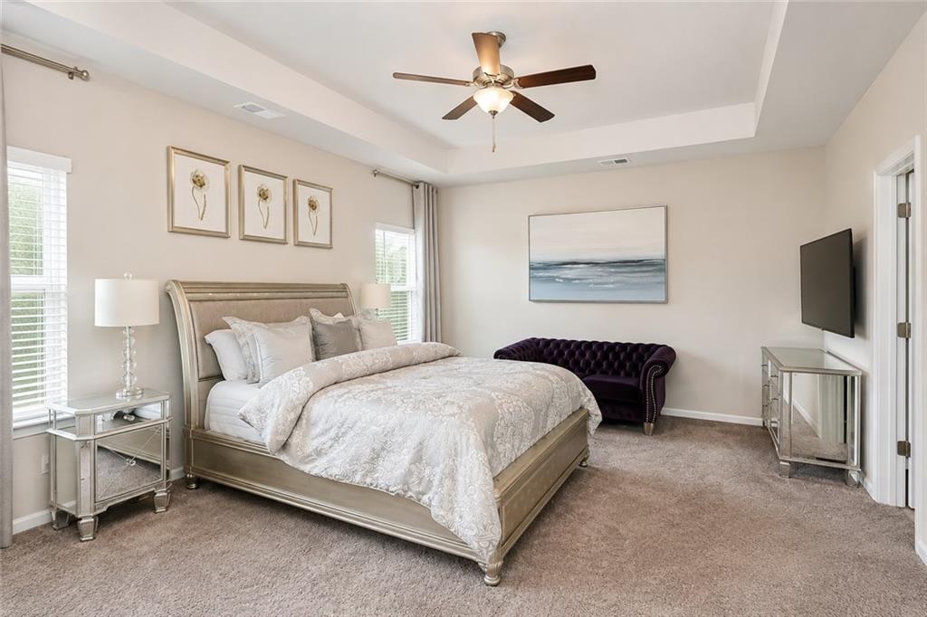 105 Green Tree Court Property Photo 6