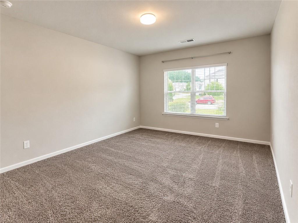 105 Green Tree Court Property Photo 13