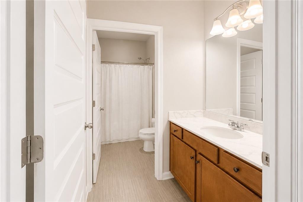 105 Green Tree Court Property Photo 14