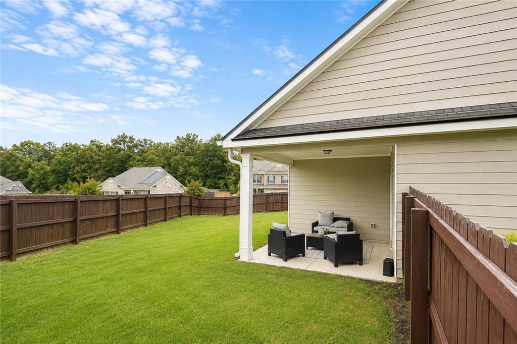 105 Green Tree Court Property Photo 15